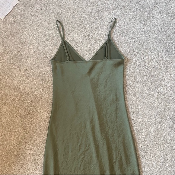 Aritzia Wilfred Only Slip Midi Dress in Bitter Sage - Picture 5 of 7